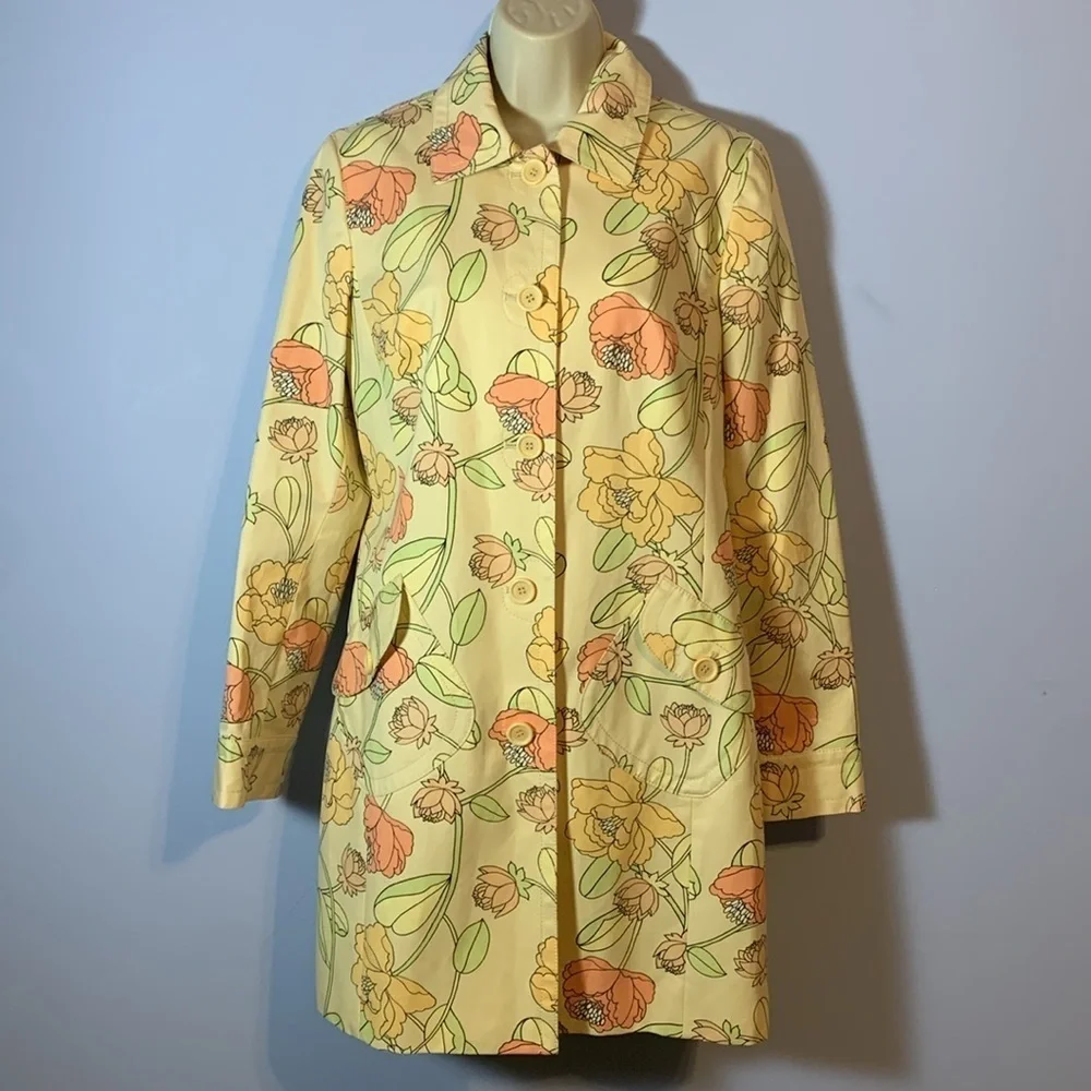 Ann Taylor LOFT Floral spring pastel butter yellow light over coat jacket medium